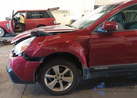 2013 Subaru Outback 2.5I Premium z USA, uszkodzony, nr VIN 4S4BRBCC0D3310083